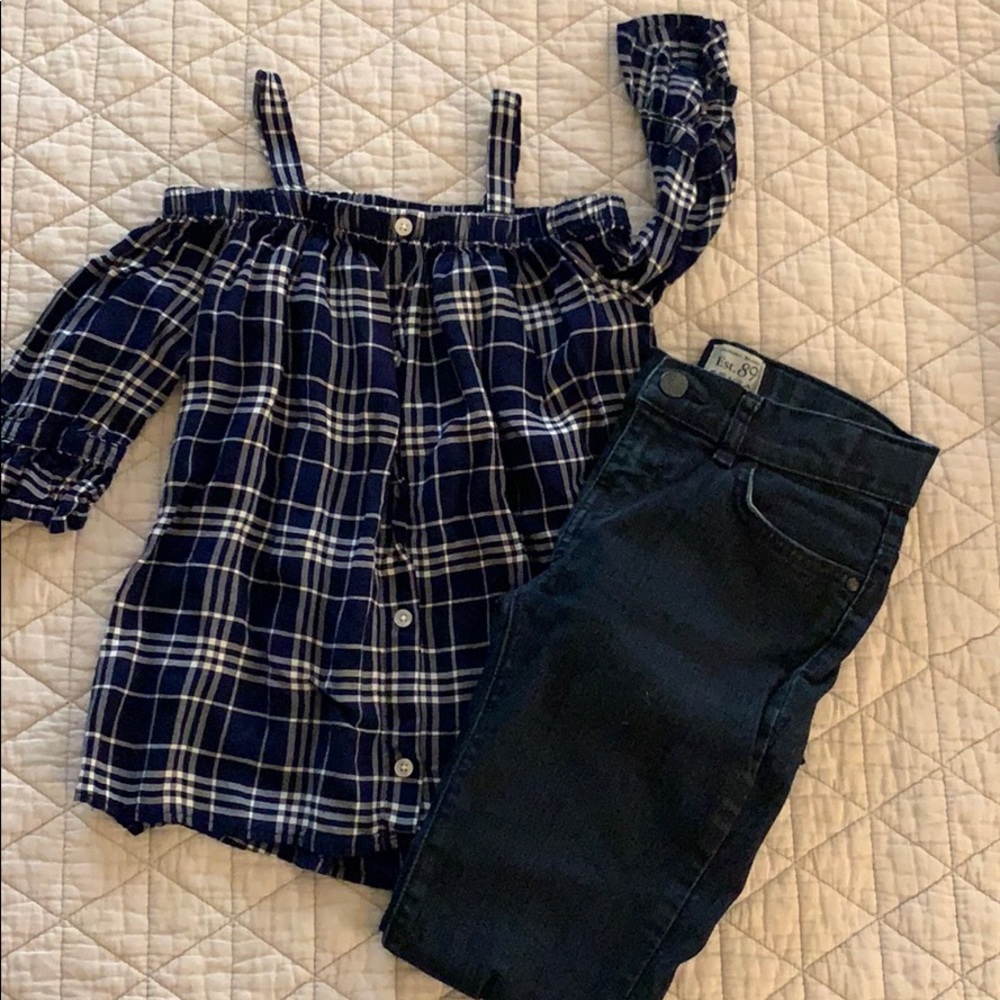 Navy blue girls outfit - size small